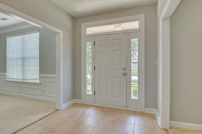 Building Photo - 158 Kenilworth Dr