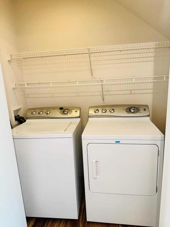 Building Photo - 5603 136th St SE