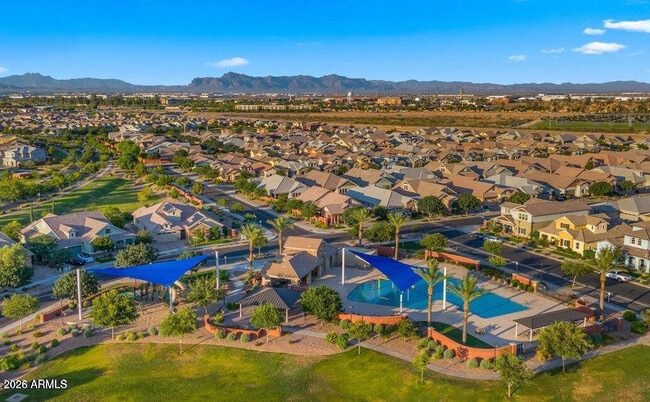 Building Photo - 4451 E Bernice St