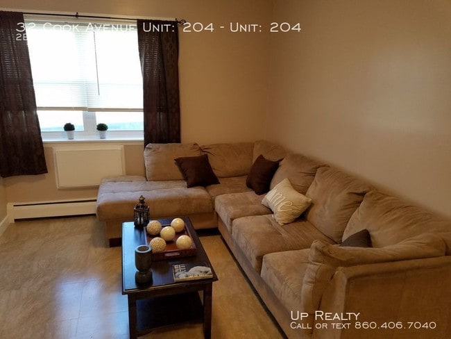 Building Photo - 32 Cook Ave