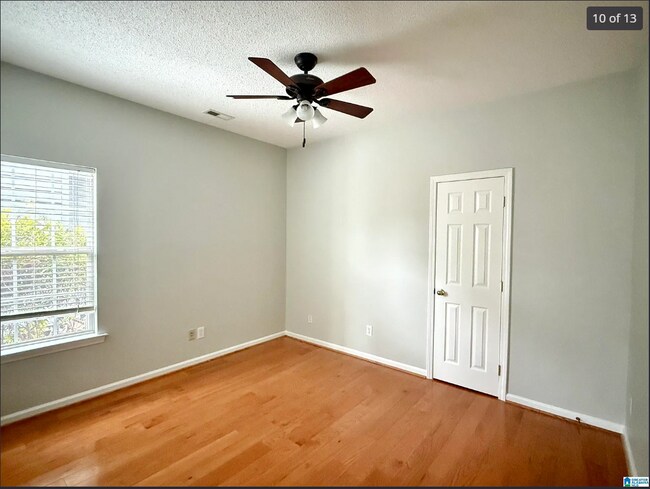 Building Photo - 974 Savannah Ln