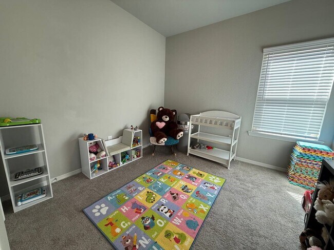 Building Photo - 20023 Tuft Canyon Ct