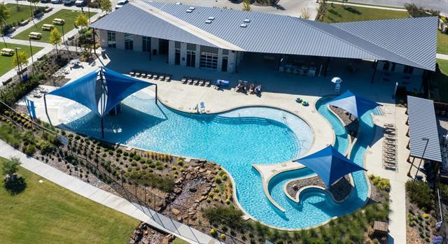 Building Photo - 5135 Bancroft Dr