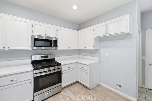 Building Photo - 44154 Coral Dr
