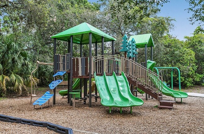 Building Photo - 10837 Littleton Isle Dr