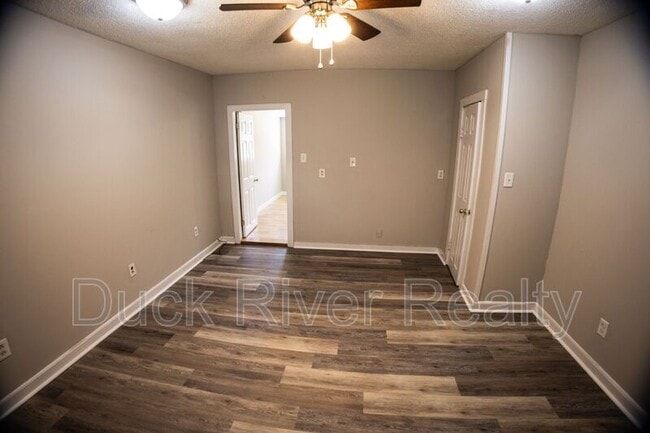 Building Photo - 3518 Pulaski Hwy