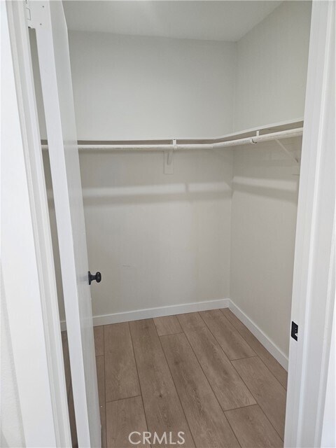 Building Photo - 6801 Glen Dr