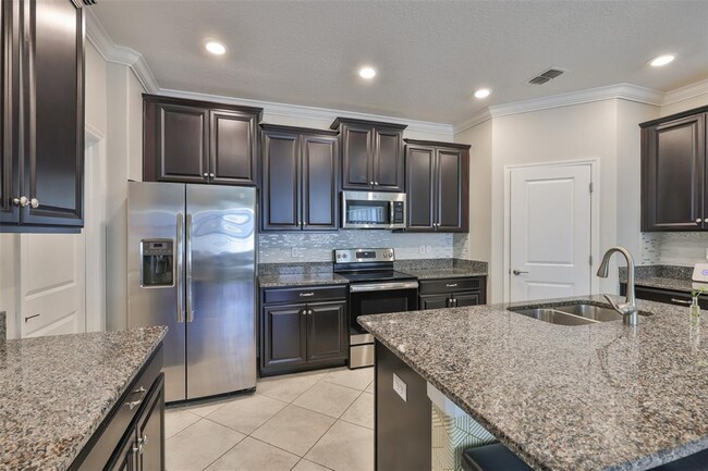 Building Photo - 9904 Victory Gallop Loop