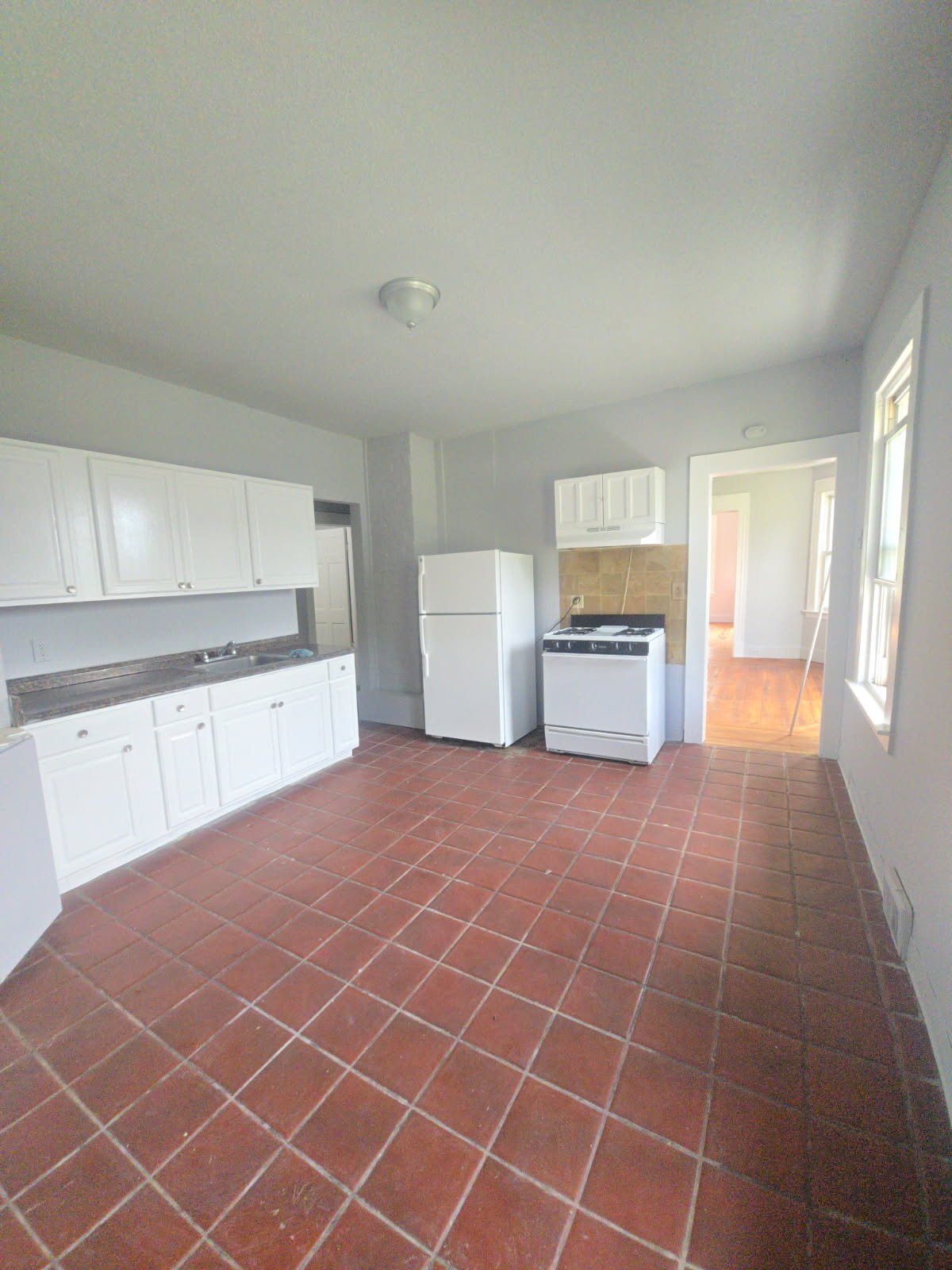Building Photo - 309 Cooke St