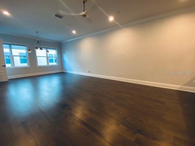 Building Photo - 105 5th Ave N