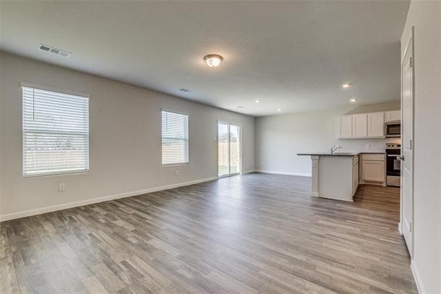 Building Photo - 3527 Chestnut Oak Dr