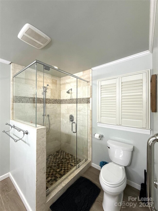 Building Photo - 1600 Paddock Cir