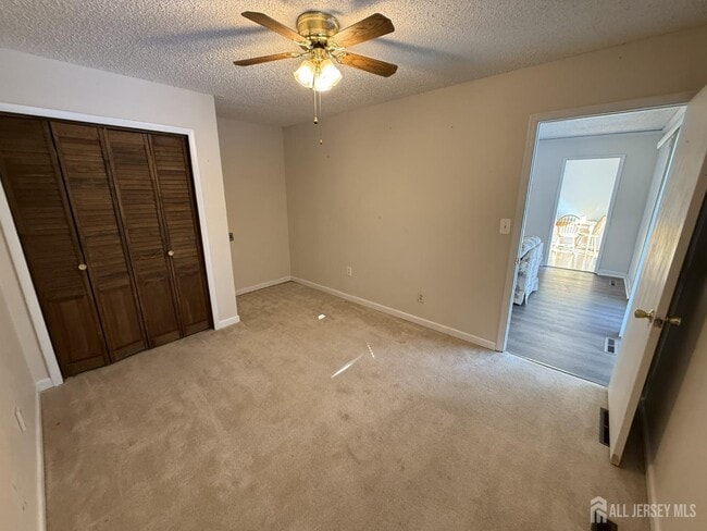 Building Photo - 10 Tyndall Rd