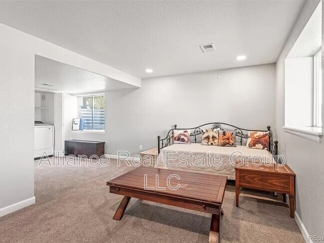 Building Photo - 1255 Ballata Ct