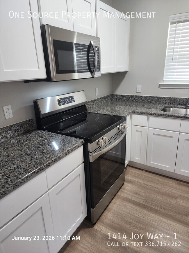 Building Photo - 1414 Joy Wy