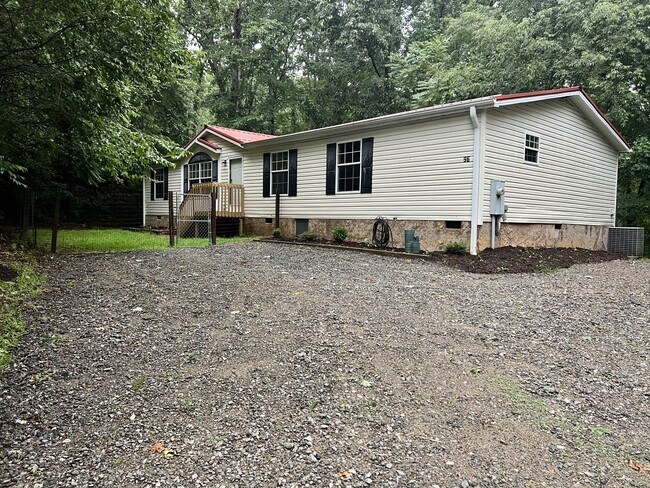 Building Photo - 96 White Oak Gap Rd