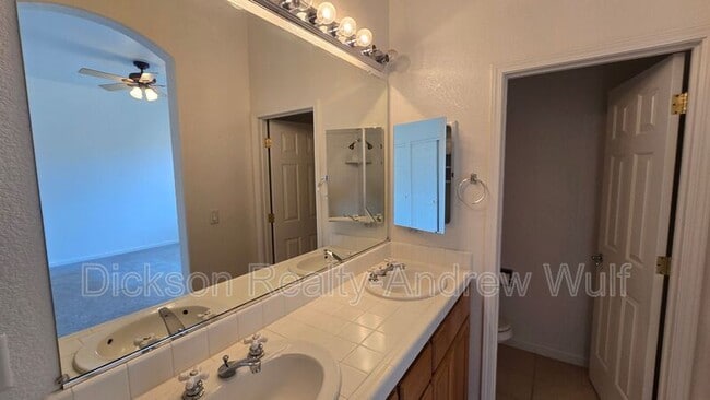 Building Photo - 10516 Yuba Ct