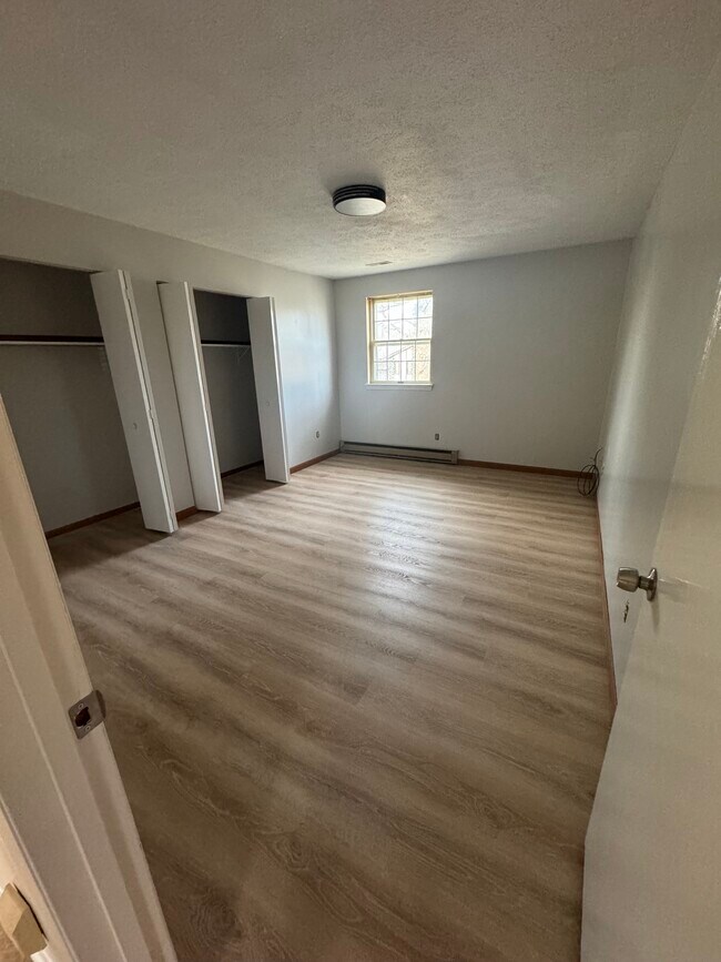 Building Photo - 497 Broken Oak Ct