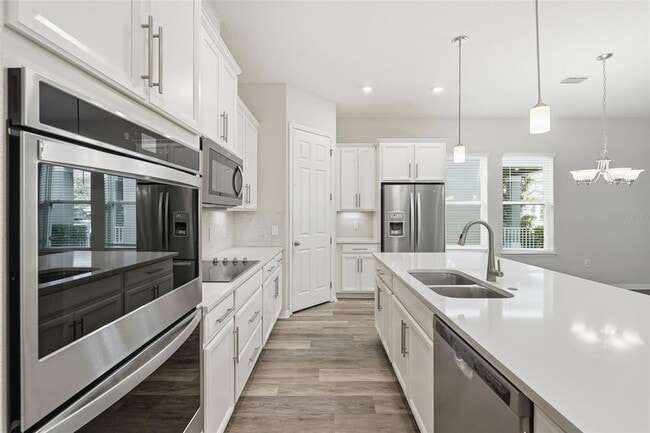 Building Photo - 14942 Guava Bay Dr