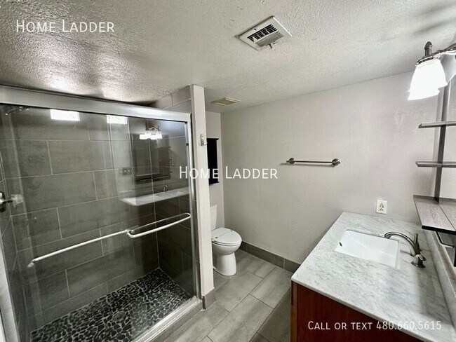 Building Photo - 3309 N 70th St