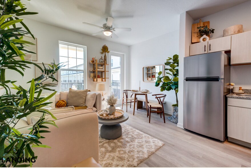 Building Photo - 1030 Browning Rd