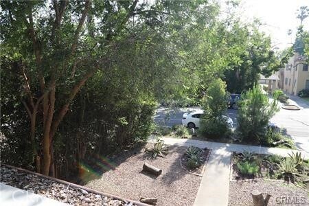 Building Photo - 136 N Bonnie Ave