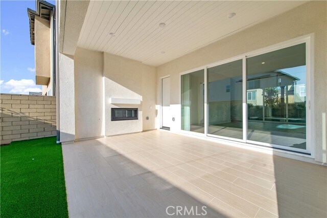 Building Photo - 246 Sora