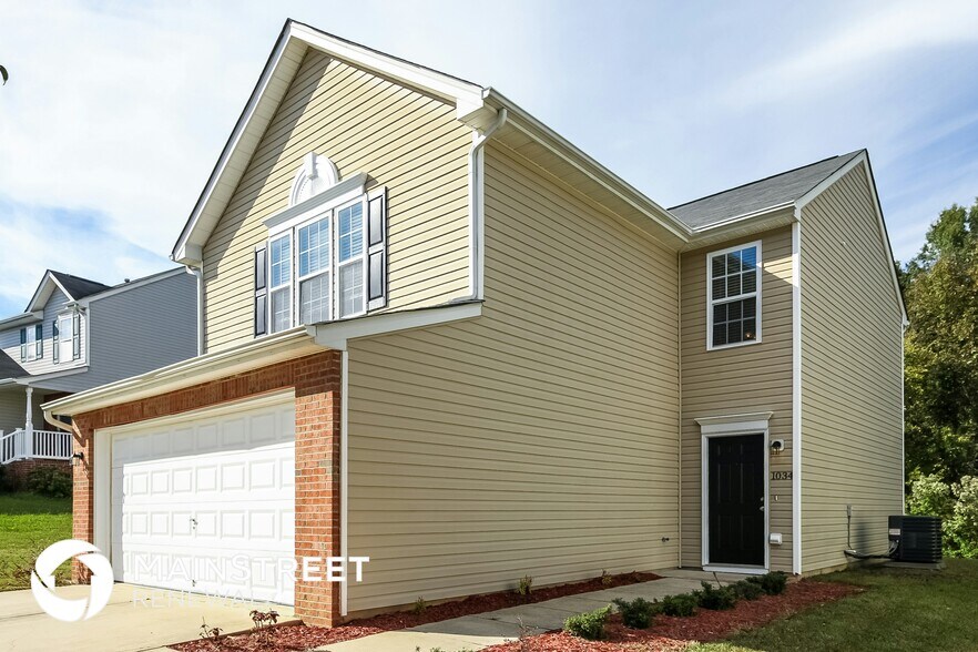 Building Photo - 1034 Quinlan Dr