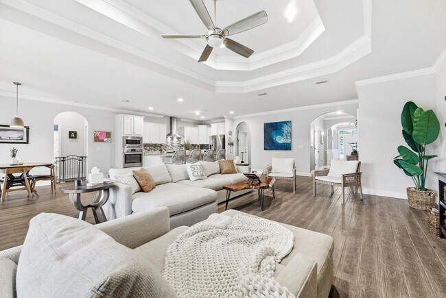 Building Photo - 374 Lilly Bell Ln