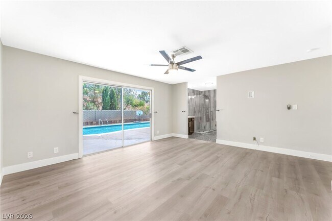 Building Photo - 1713 Barnard Dr