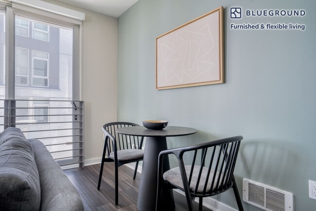 Building Photo - 1222 Harrison St