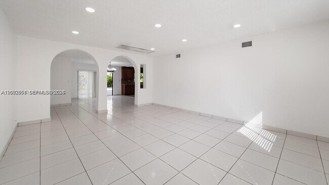 Building Photo - 14251 SW 107th Terrace