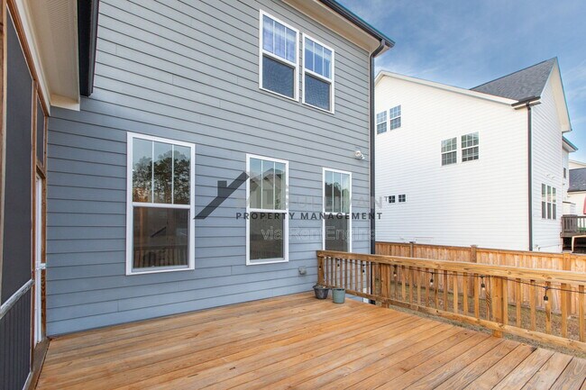 Building Photo - 1121 Crested Jay Dr