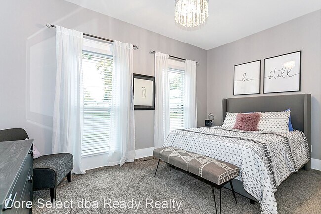 Building Photo - 3 br, 2 bath House - 349 S Chillicothe St