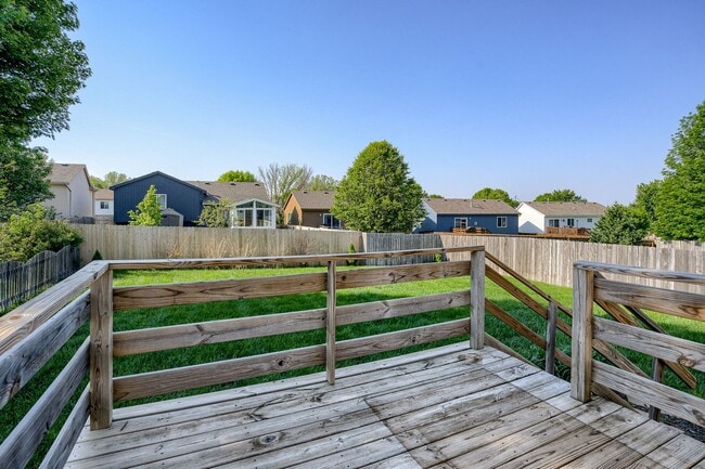 Building Photo - Must See 3 Bedroom In Coyote Run!!