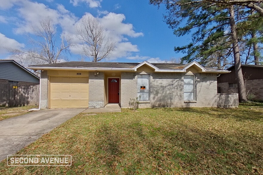 Primary Photo - 10803 Thorncliff Dr