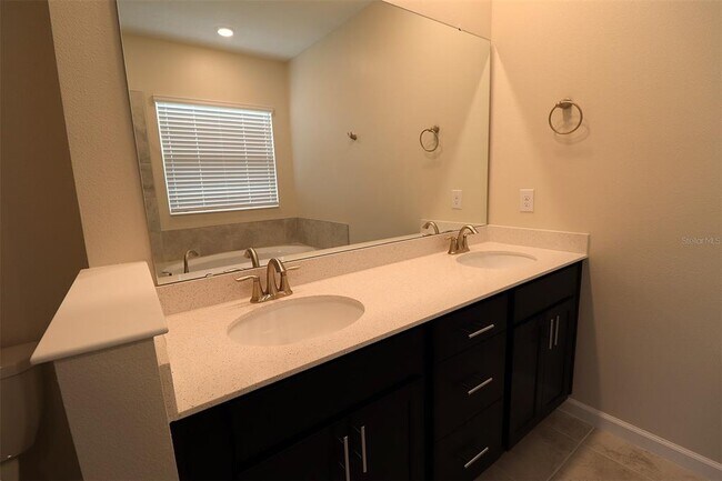 Building Photo - 291 Muscogee Ln