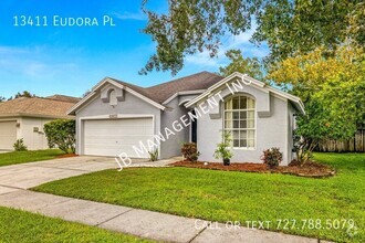 Building Photo - Gorgeous - 3b/2b home Available Now!