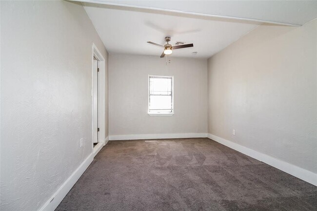 Building Photo - 1811 Westminster Pl