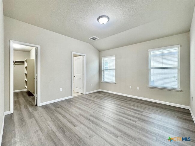 Building Photo - 1024 Britt Ln