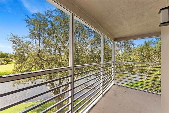 Building Photo - 2451 SW 82nd Ave