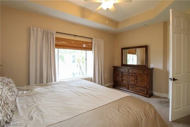 Building Photo - 1360 Sweetwater Cove