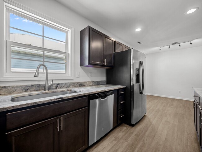 Stainless Steel Appliances - 139A James Ave
