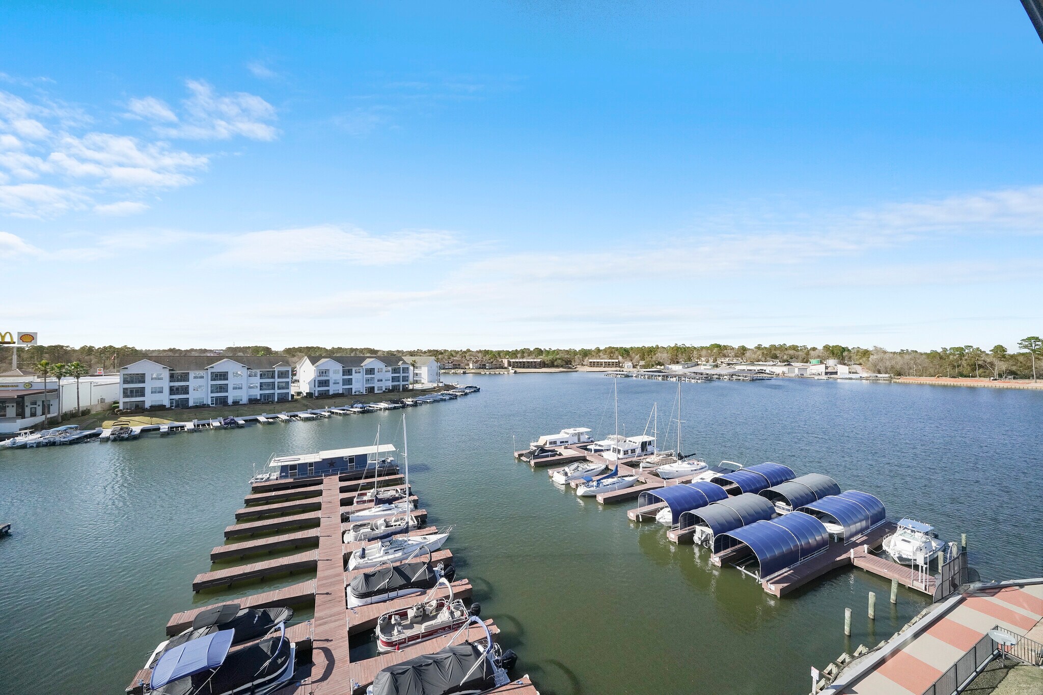 Building Photo - 199 Waterpoint Ct