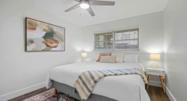 Building Photo - 209 Angelfish Ave.