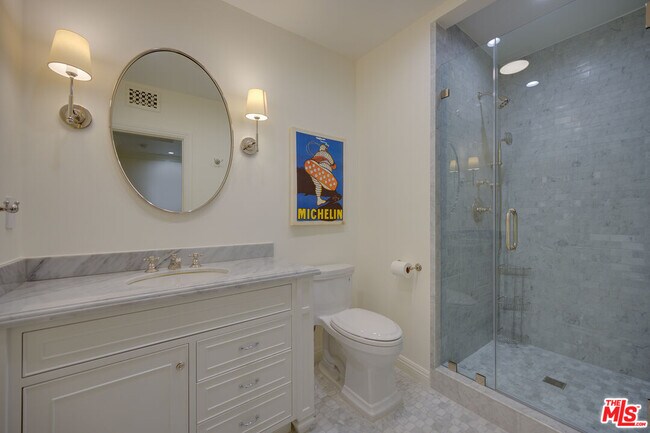 Building Photo - 1009 Carol Dr