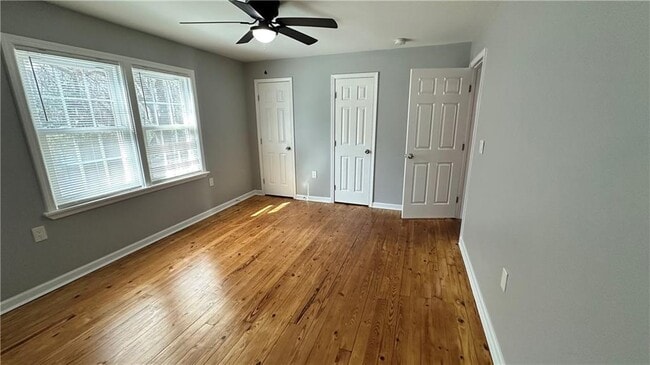 Building Photo - 1770 Springview Rd NW