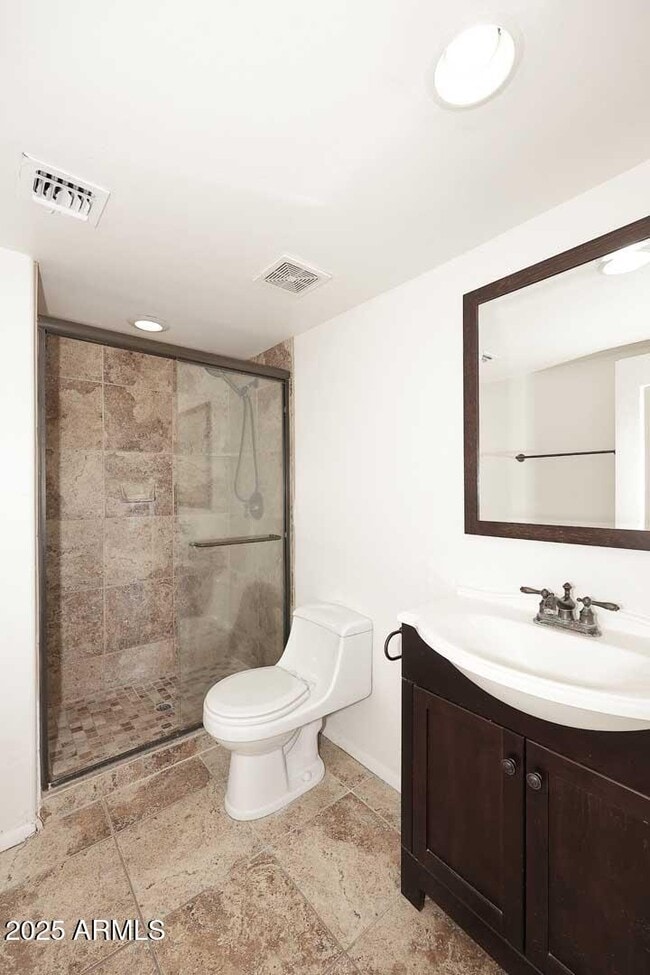 Building Photo - 7910 E Camelback Rd