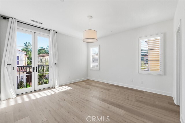 Building Photo - 56 Farmhand