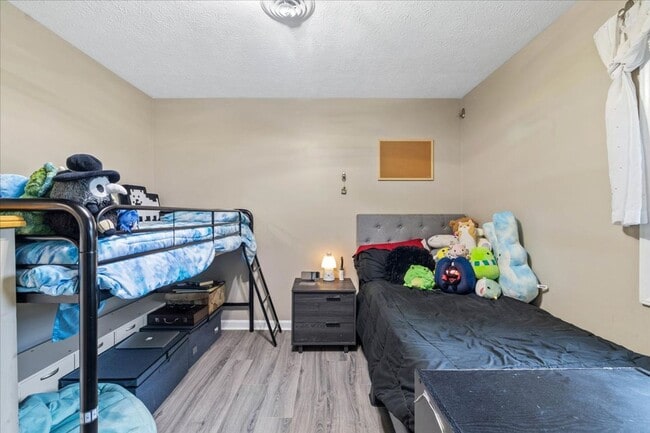 Building Photo - Cozy Radford Home on Forest Ave, Radford
